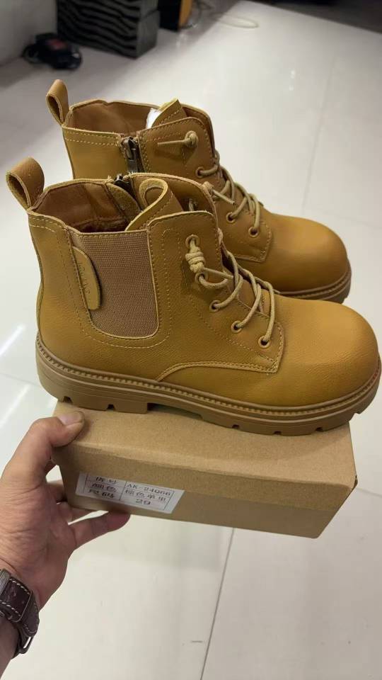 yellow boots 2
