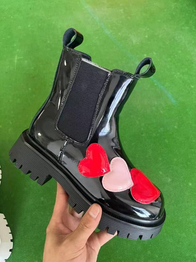 boots 3