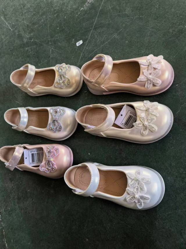 girls' dress shoes
